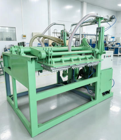Kağıt Yumurta Tepsisi Yapma Makinesi Yarım Otomatik 1x3 Kalıp Yumurta Tepsisi Makinesi Düşük Yatırım ve Yeni Başlayan Girişimciler İçin Tasarlanmış Pulp Ekipmanı