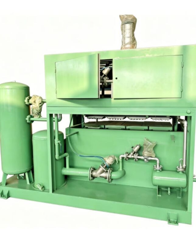 Küçük 1300-1500pcs Per Hour Yumurta Tepsisi Makinesi Yumurta Karton Makinesi Yumurta Tepsileri Yumurta Kartonları Ayakkabılar Tepsiler Bebeklik Tepsileri Alüminyum kalıplar PLC Kontrolü