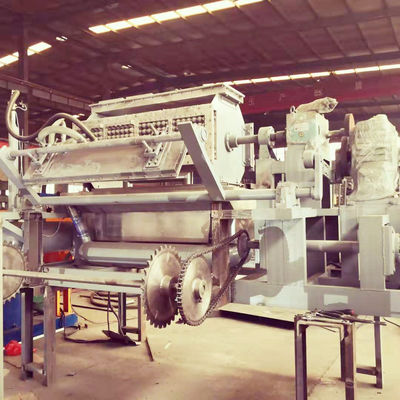 Özelleştirilmiş 2/3/4 Renk Döner Yumurta Tepsisi Makinesi Kağıt Yumurta Tepsisi Yapma Makinesi 30 Delikli Yumurta Tepsisi Yapımı