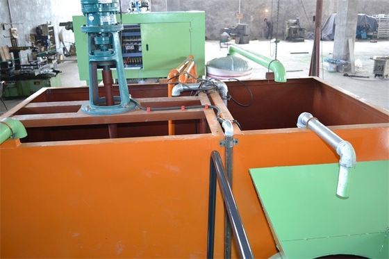Kağıt Yumurta Tepsisi Yapma Makinesi Yarım Otomatik Yumurta Tepsisi Makinesi Bilgisayarla Denetlenir